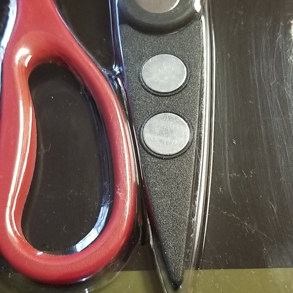 Oneida Kitchen Shears - Picture 3 of 5
